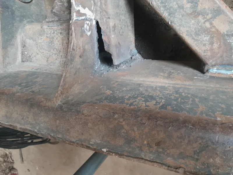 Reparaturen von Maschinenbauteilen und Schweißarbeiten