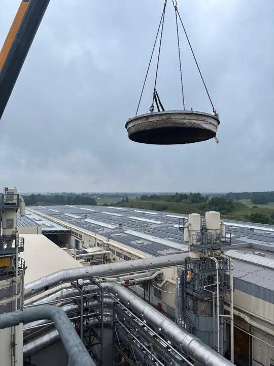 Krantransport eines Konstruktionsteils